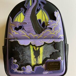 NWT RARE Disney Maleficent Loungefly backpack with lenticular picture